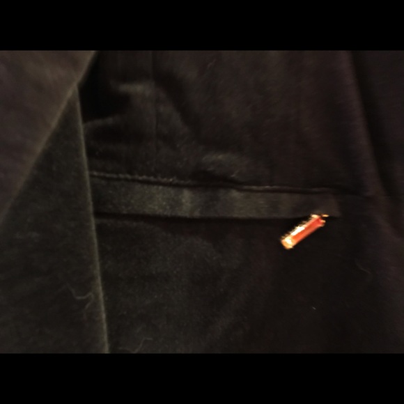 Black Velvet-like jacket. New. Jones NY Signature - Picture 3 of 4